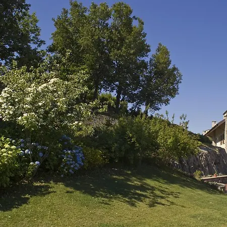 Montalbano Hotel مونتالبانو إليكونا